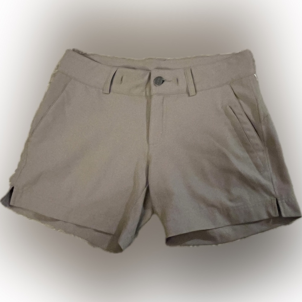 Magellan Women’s Tan Bermuda Shorts 82325